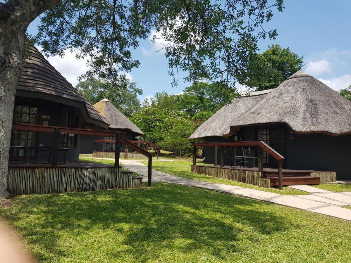 Elephant Plains Game Lodge Резерват Саби Сенд Гейм Екстериор снимка