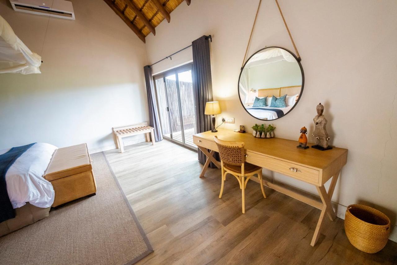 Elephant Plains Game Lodge Резерват Саби Сенд Гейм Екстериор снимка
