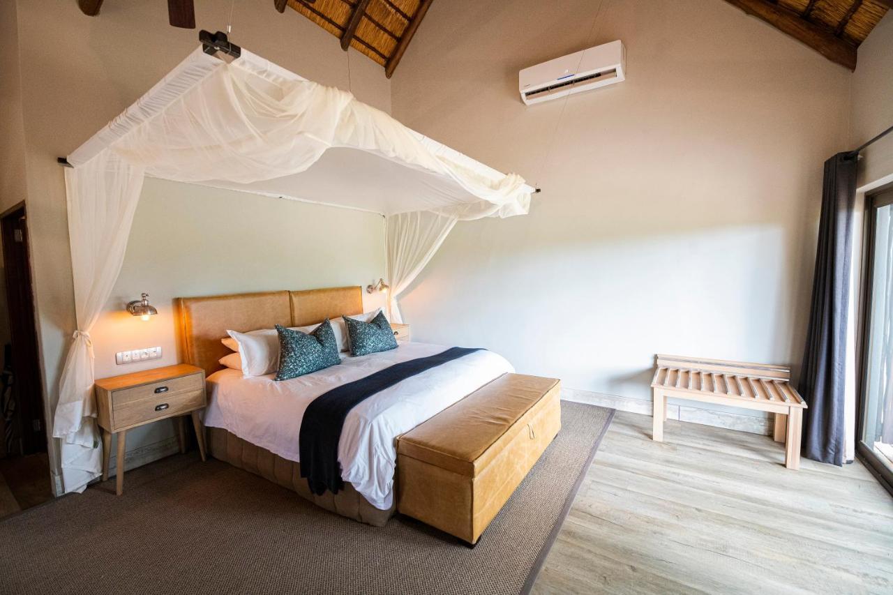 Elephant Plains Game Lodge Резерват Саби Сенд Гейм Екстериор снимка